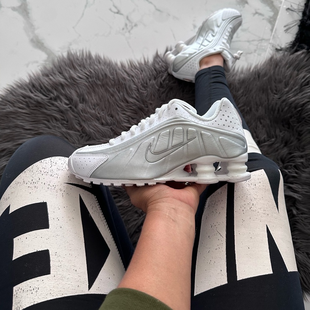 Nike shox R4 - Picture 2 of 13